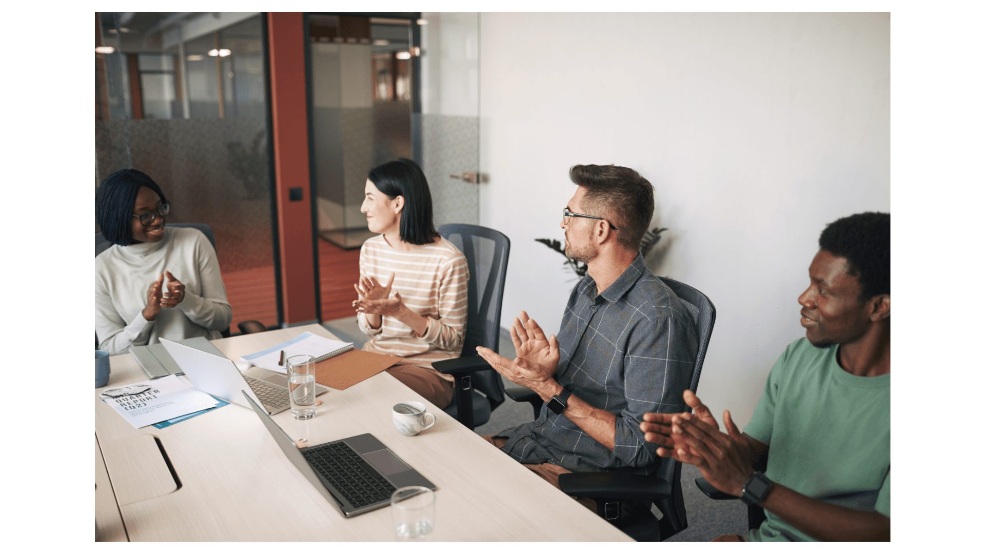 Cross-border tax and accounting professionals at work